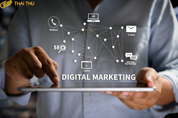 6 YẾU TỐ CẦN CÓ CỦA MỘT DIGITAL MARKETING  SPECIALIST